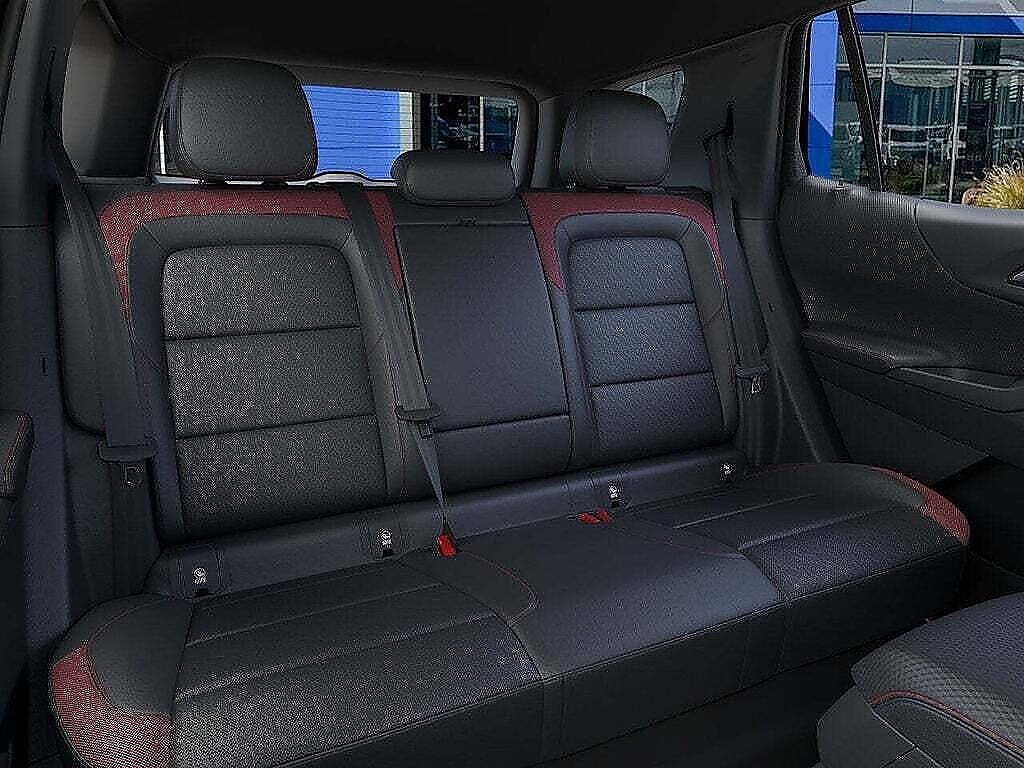 New 2026 Chevrolet Equinox RS w/ Convenience Package III FWD image 17
