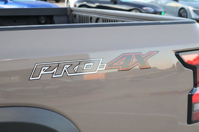 Certified 2023 Nissan Frontier PRO-4X w/ Pro Convenience Package image 3
