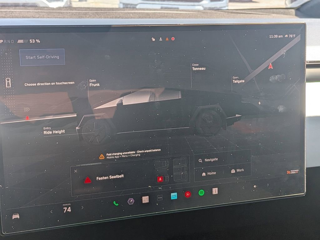 Used 2024 Tesla Cybertruck AWD Crew Cab image 23