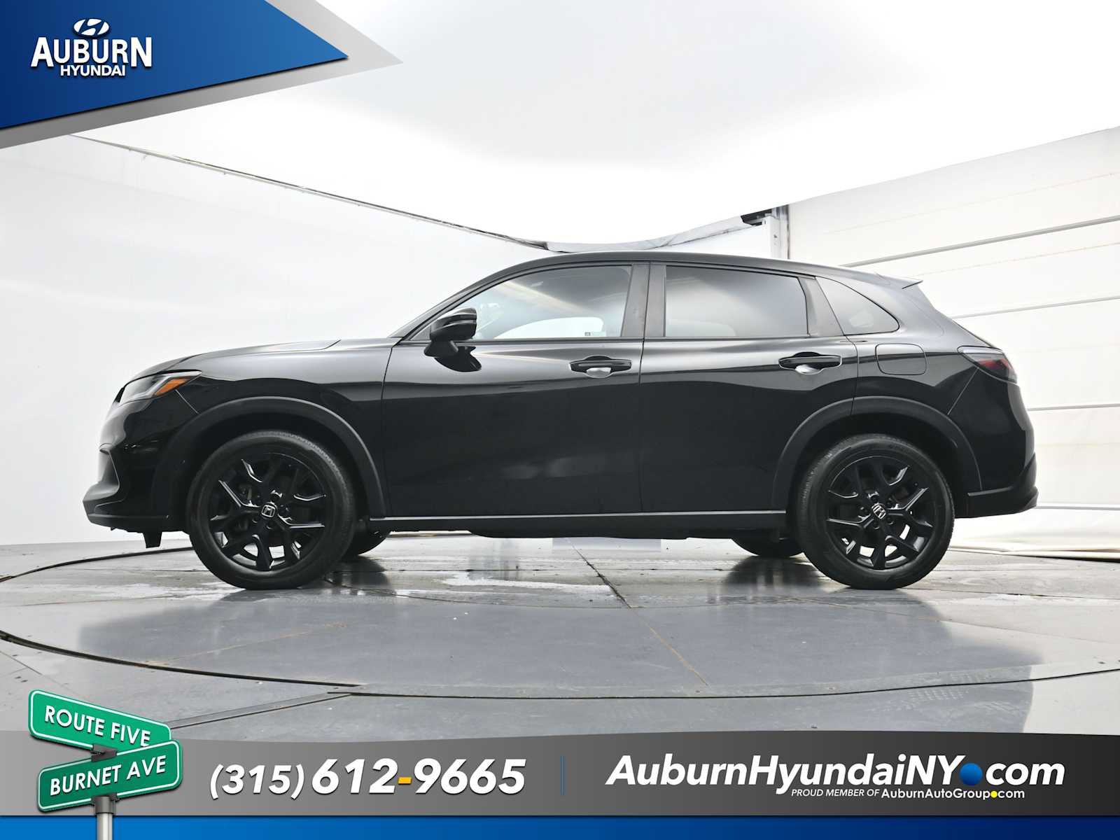 Used 2024 Honda HR-V Sport image 23