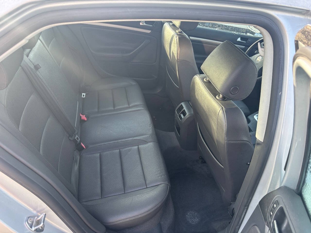 Used 2006 Volkswagen Jetta 2.5 FWD image 10