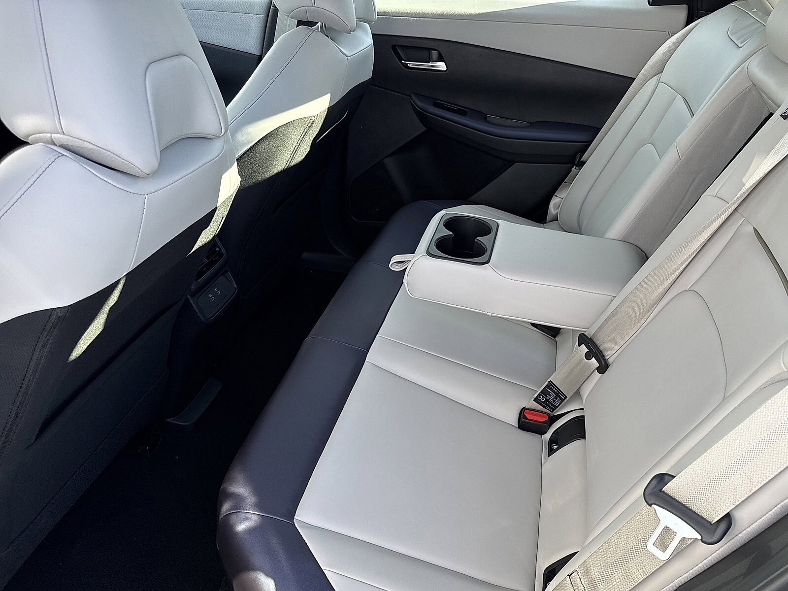 New 2026 Nissan Leaf SV+ w/ Floor Mat Package (SV+) FWD image 23