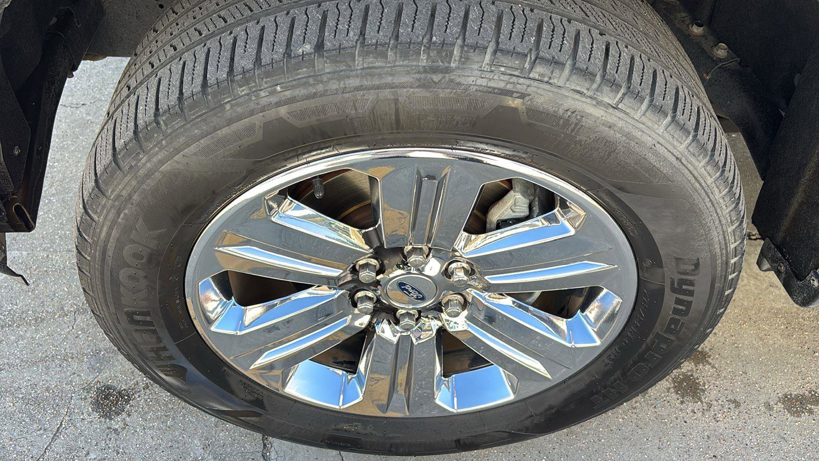 Used 2020 Ford F150 XLT w/ Equipment Group 302A Luxury image 13