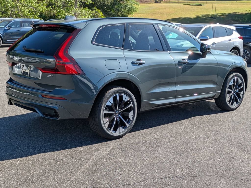 New 2026 Volvo XC60 B5 Plus w/ Protection Package Premier AWD/4WD image 6