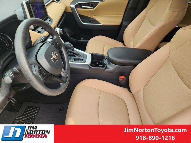 Used 2025 Toyota RAV4 XLE w/ Convenience Package FWD image 14