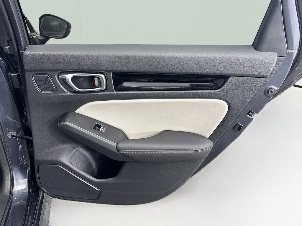 Used 2022 Honda Civic Touring image 25