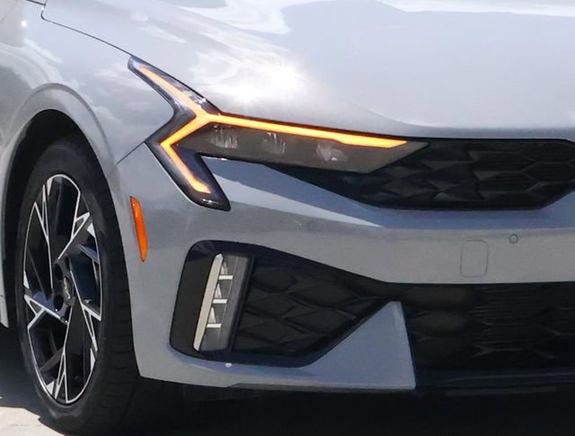 Used 2025 Kia K5 GT-Line w/ GT-Line Premium Package image 9