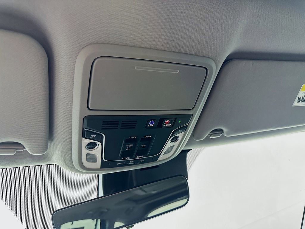 Used 2019 Honda Pilot Elite image 36