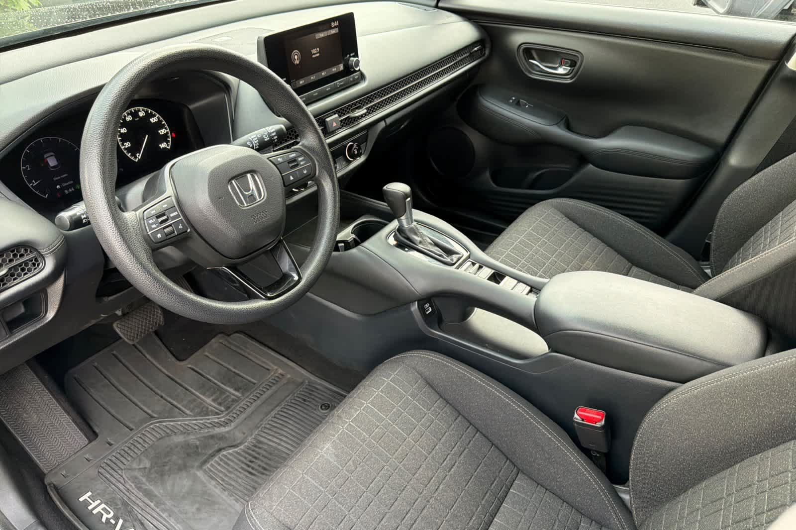 Used 2023 Honda HR-V LX image 13