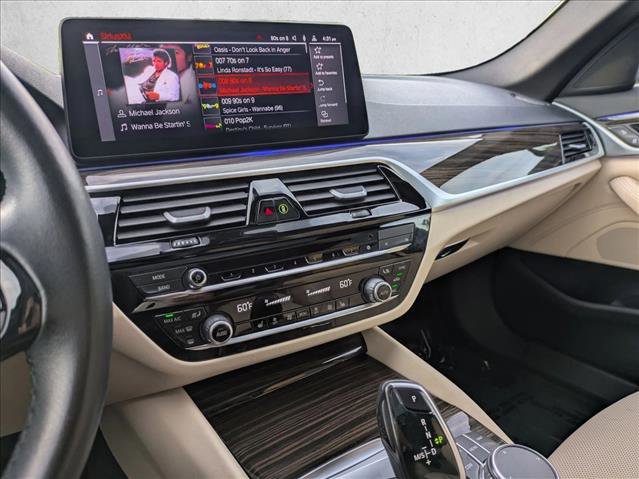 Used 2023 BMW 530i w/ Convenience Package image 15