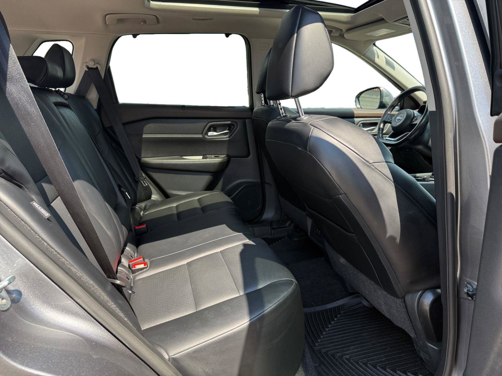 Used 2023 Nissan Rogue SV w/ SV Premium Package AWD/4WD image 25