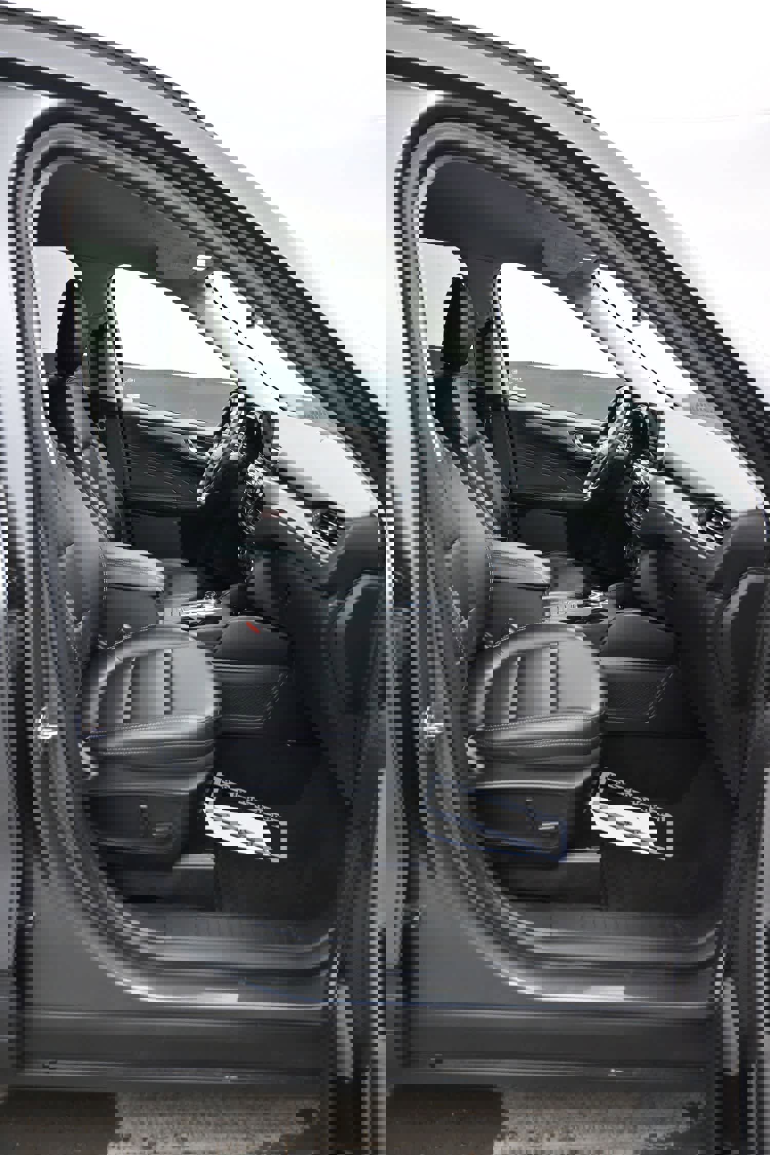 Used 2021 Ford Escape Titanium image 10