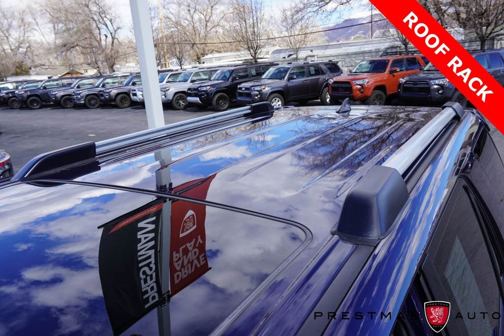 Used 2023 Toyota 4Runner SR5 Premium w/ Moonroof Package image 10