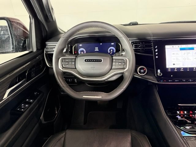 Used 2022 Jeep Wagoneer Series III w/ Premium Group I AWD/4WD image 16