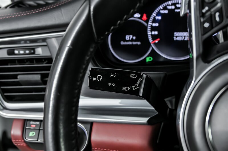 Used 2020 Porsche Panamera GTS AWD/4WD image 29