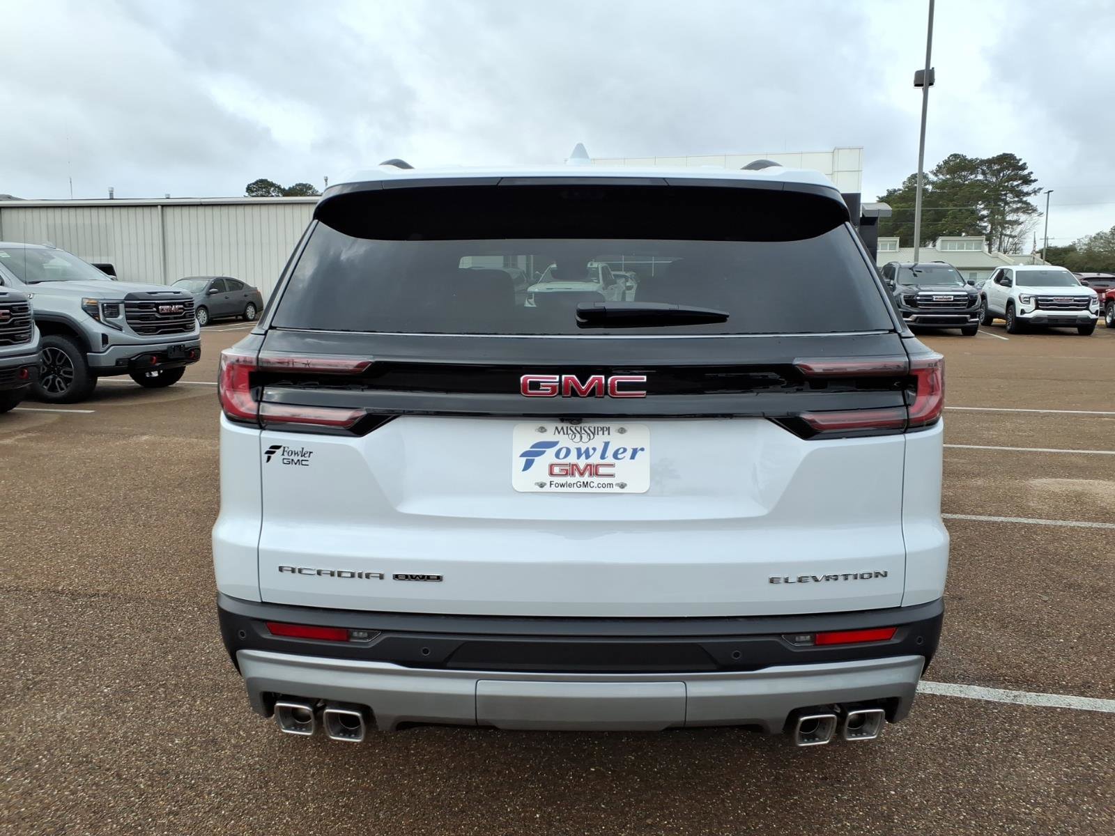 New 2026 GMC Acadia Elevation w/ Elevation Premium Package AWD/4WD image 4