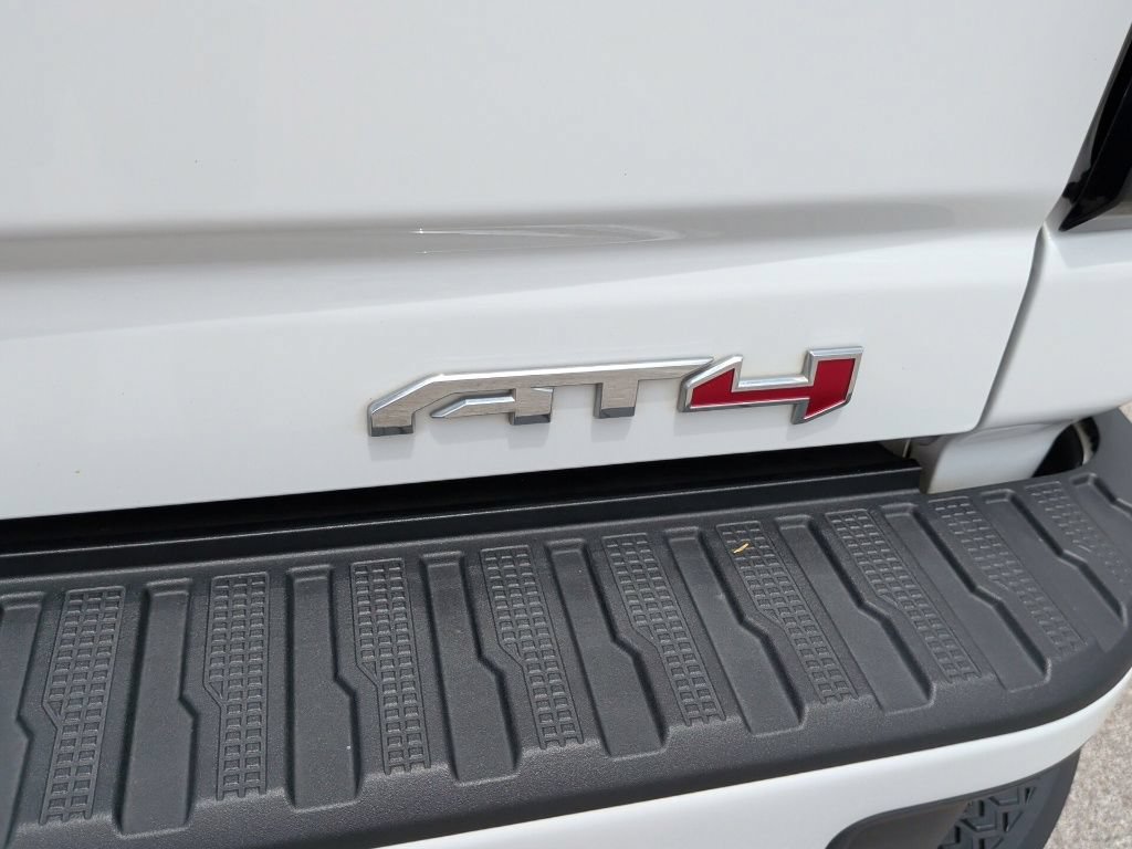 Used 2024 GMC Sierra 2500 AT4 w/ AT4 Premium Plus Package AWD/4WD image 49