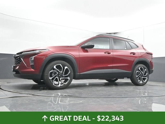 Used 2024 Chevrolet Trax RS w/ Sunroof Package FWD image 30