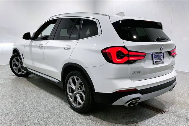 Used 2022 BMW X3 xDrive30i image 4