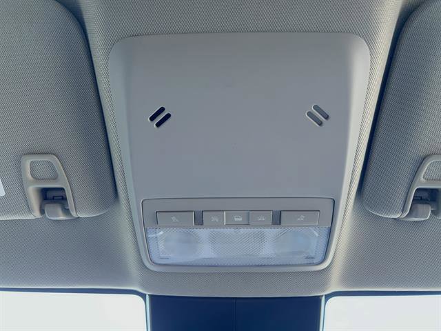 Used 2022 Buick Encore Preferred w/ Safety Package image 27