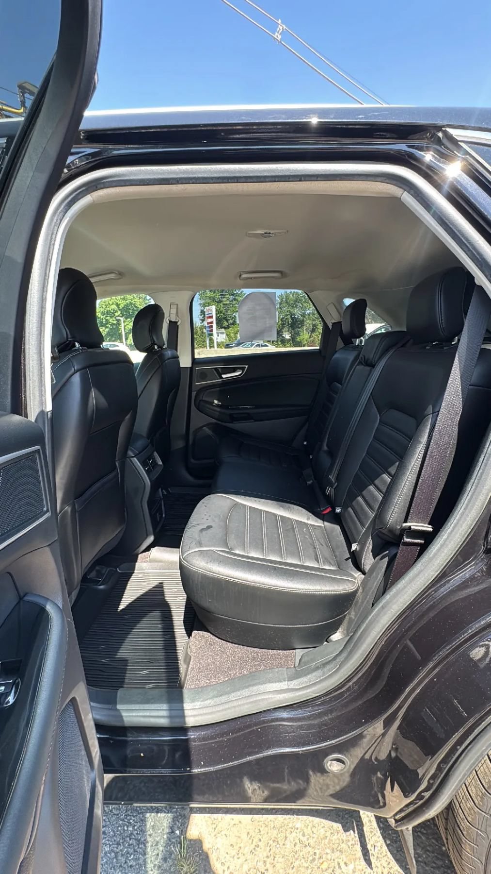 Used 2019 Ford Edge SEL w/ Equipment Group 201A AWD/4WD image 15