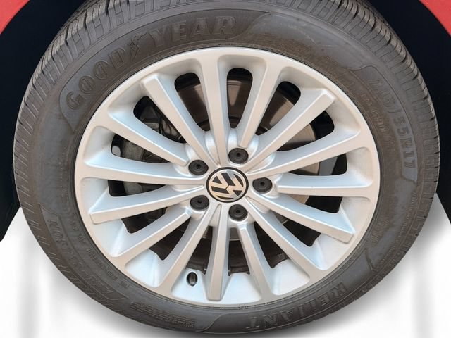Used 2017 Volkswagen Passat 1.8T SE w/ SE Lighting Package FWD image 9