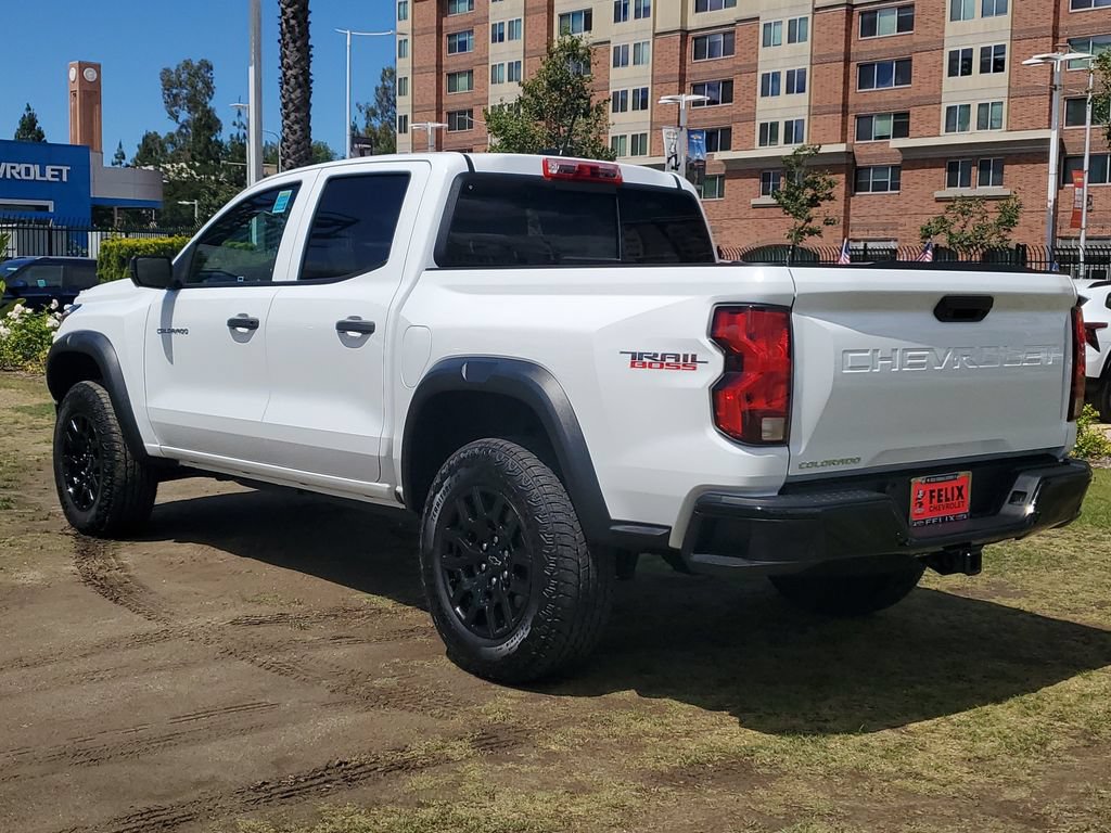 Used 2026 Chevrolet Colorado Trail Boss AWD/4WD image 5