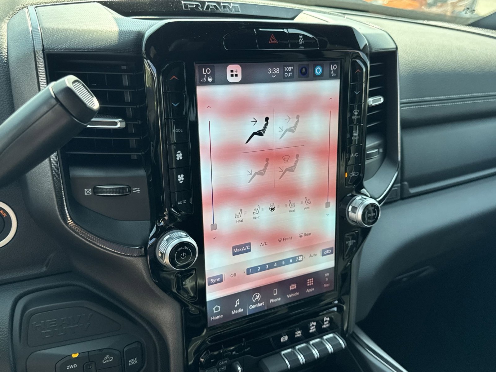 New 2025 RAM 2500 Rebel w/ Rebel Level 1 Equipment Group AWD/4WD image 27