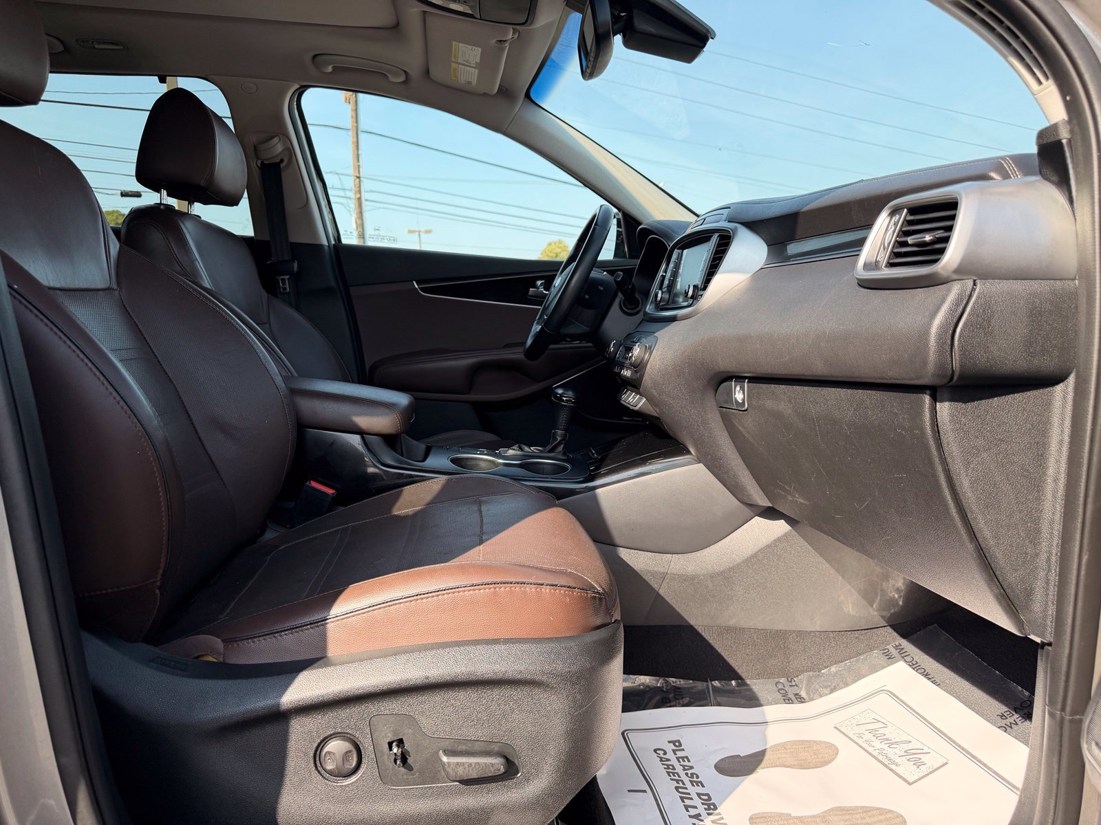 Used 2019 Kia Sorento SX FWD image 38