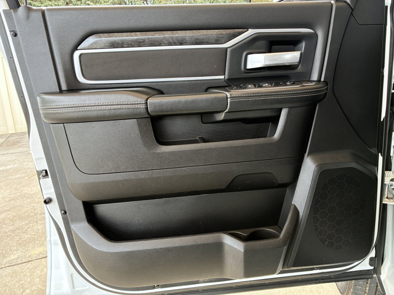 Used 2024 RAM 2500 Big Horn image 8