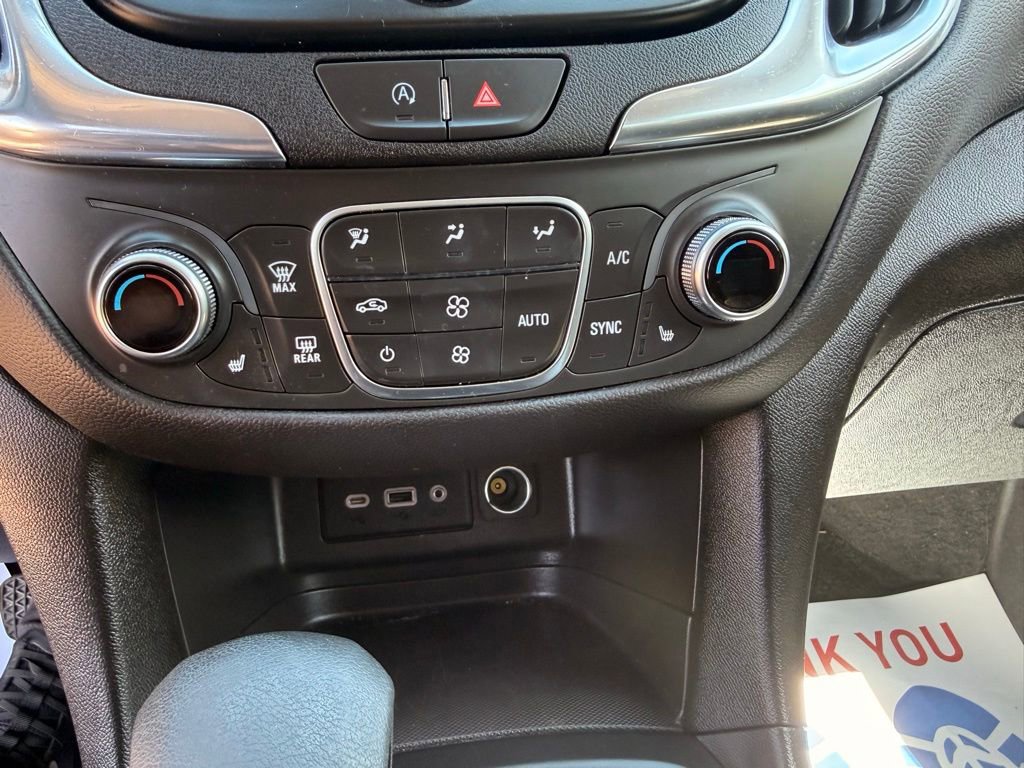 Certified 2024 Chevrolet Equinox LT w/ Driver Convenience Package image 21