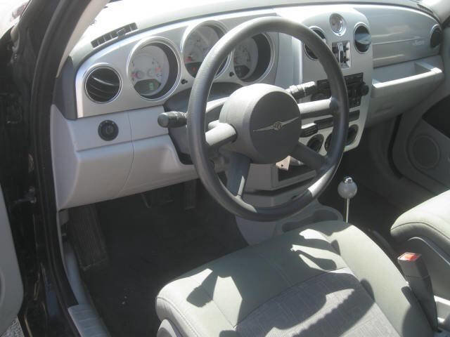 Used 2007 Chrysler PT Cruiser Touring w/ Fleet Value Group I image 16