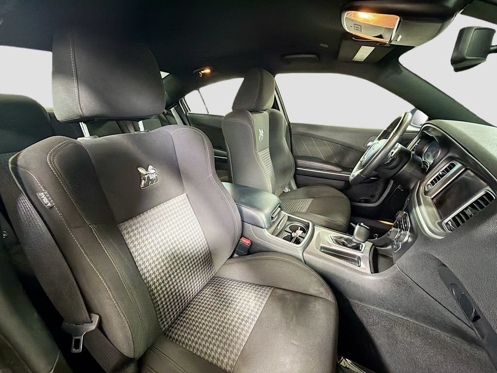 Used 2022 Dodge Charger Scat Pack RWD image 29