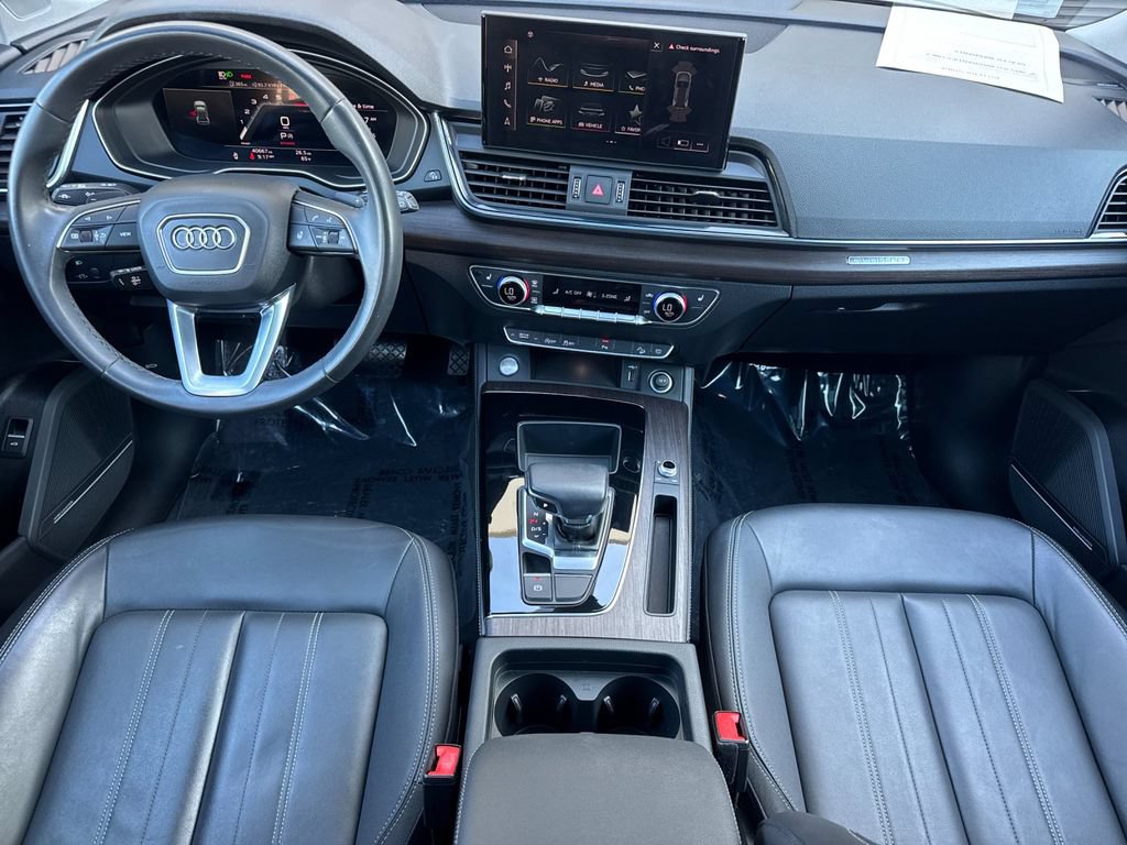 Used 2023 Audi Q5 2.0T Premium Plus w/ Premium Plus Package AWD/4WD image 17