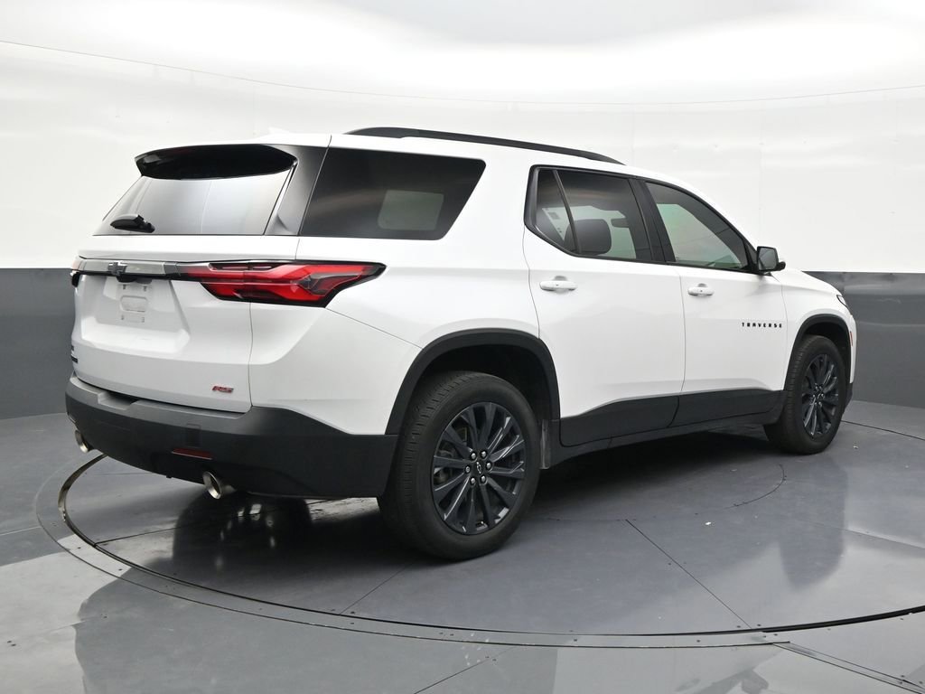 Used 2023 Chevrolet Traverse RS FWD image 5