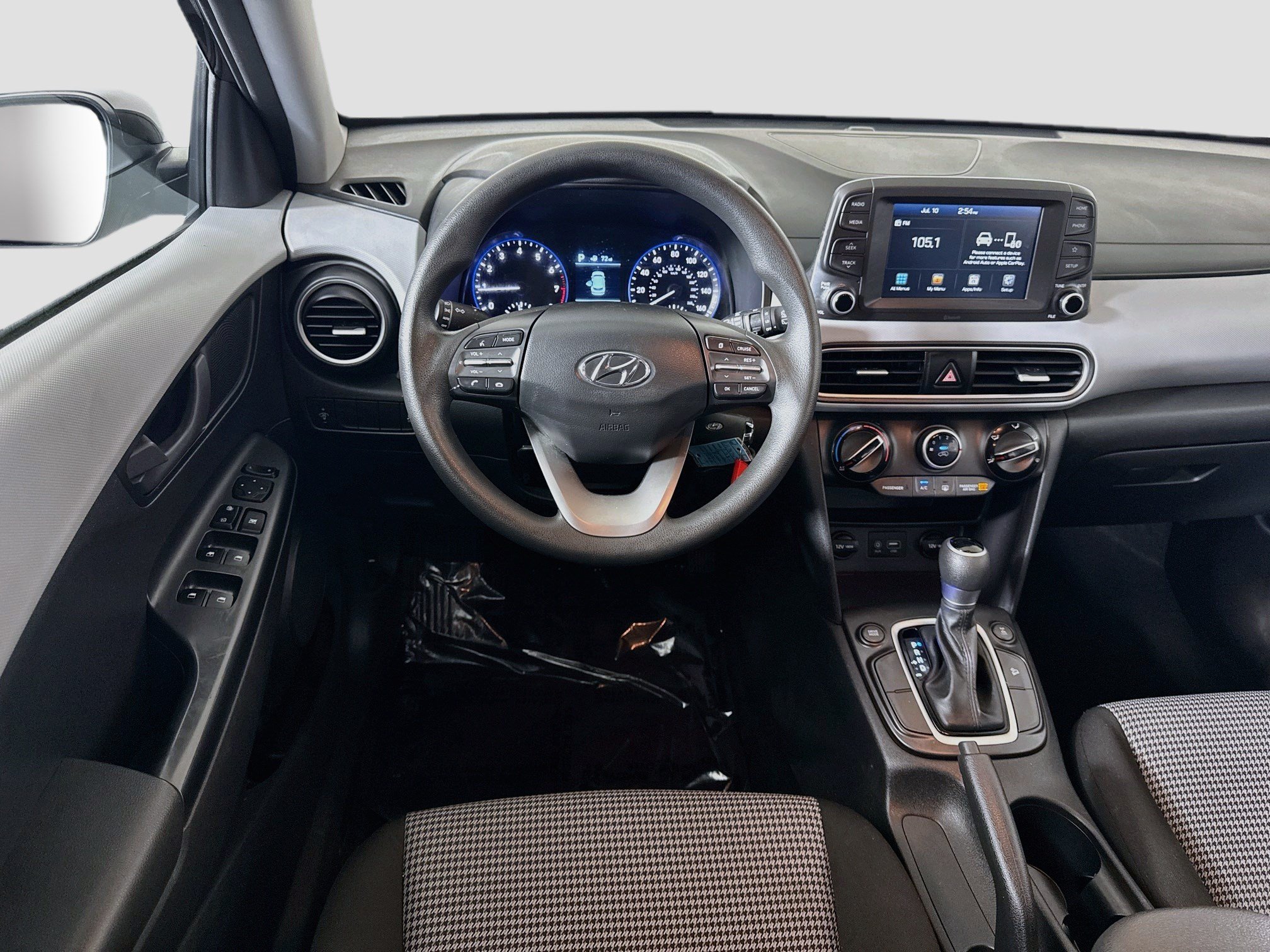 Used 2018 Hyundai Kona SE AWD/4WD image 17