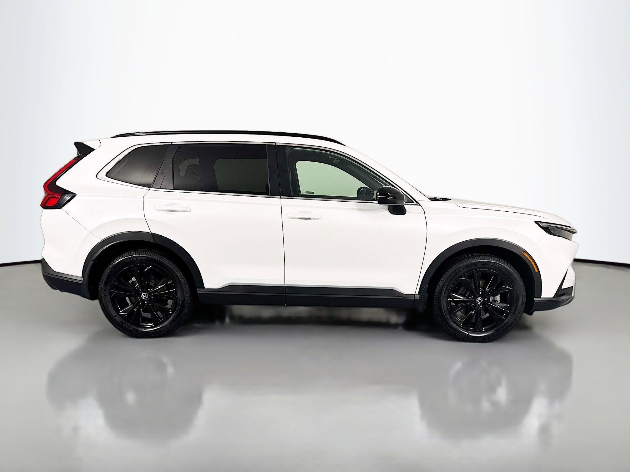 Certified 2023 Honda CR-V Sport Touring image 4