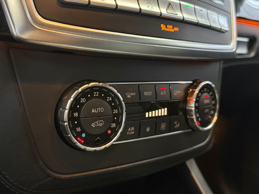 Used 2013 Mercedes-Benz ML 63 AMG 4MATIC image 21