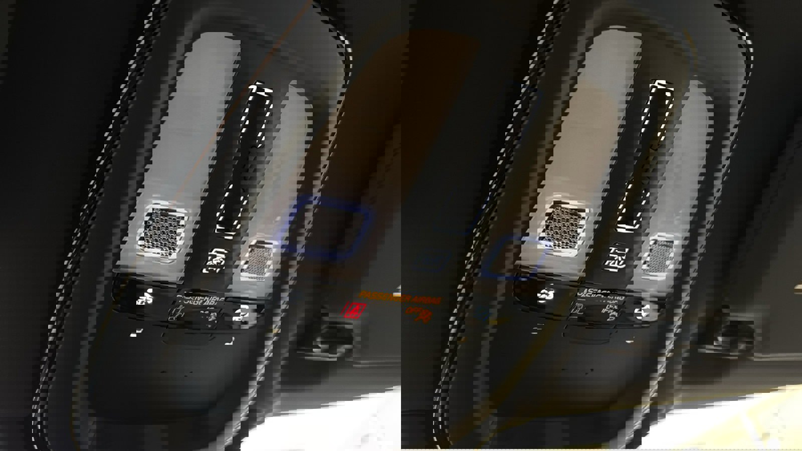 Used 2026 Volvo XC90 B6 Plus w/ Protection Package Premier image 20