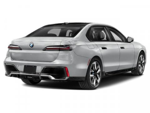 New 2026 BMW 740i xDrive image 2