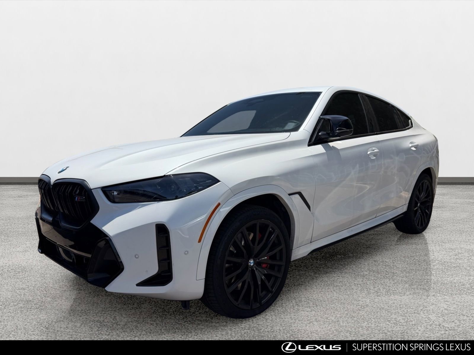 Used 2024 BMW X6 M60i w/ Dynamic Handling Package AWD/4WD image 4