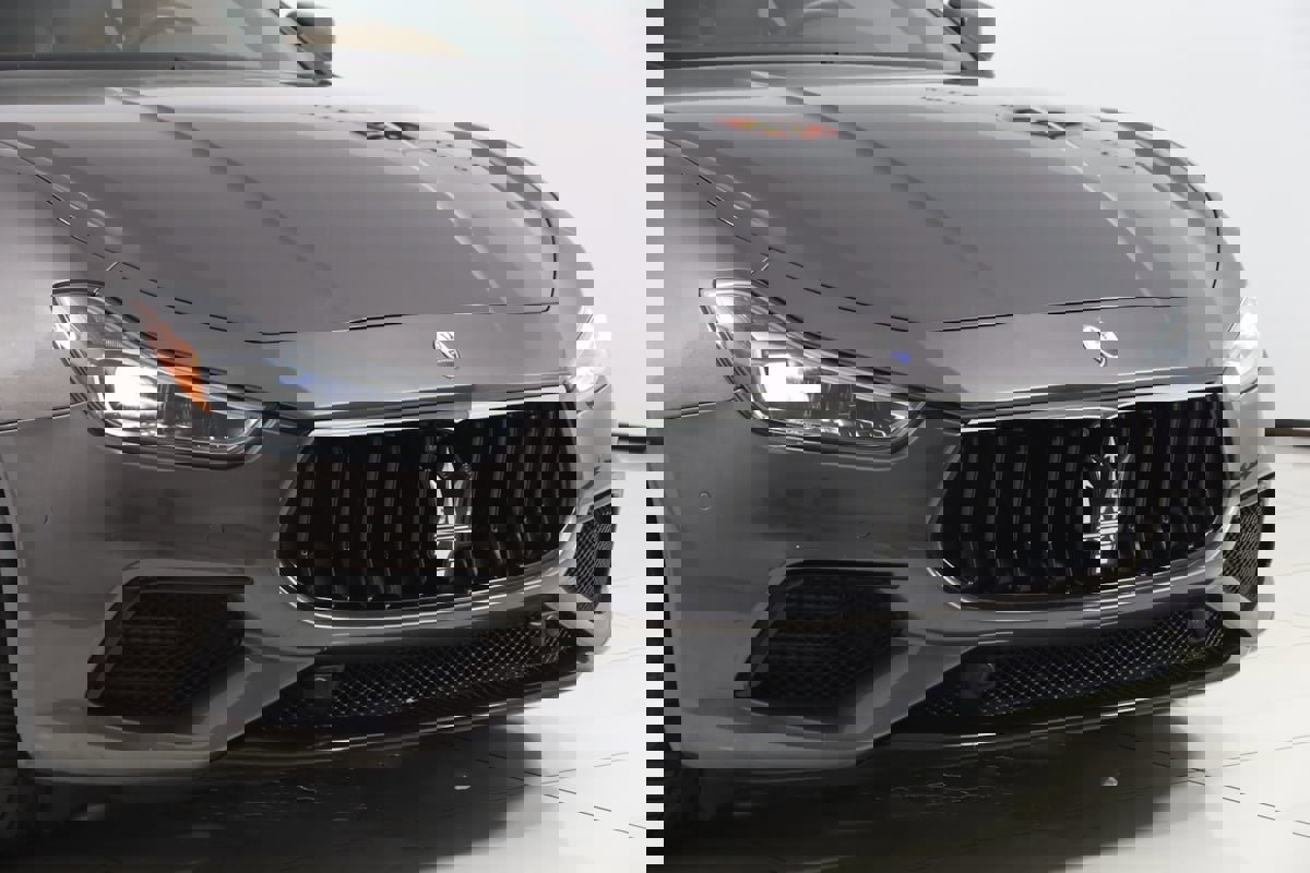 Used 2022 Maserati Ghibli Modena image 47