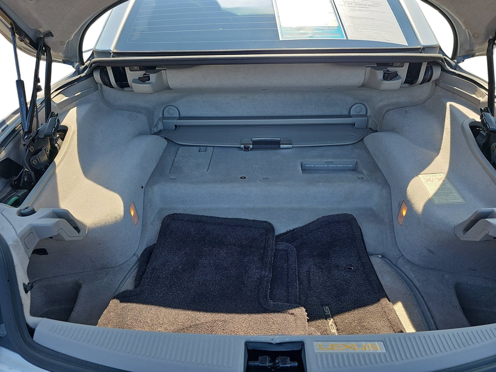 Used 2006 Lexus SC 430 Convertible RWD image 24