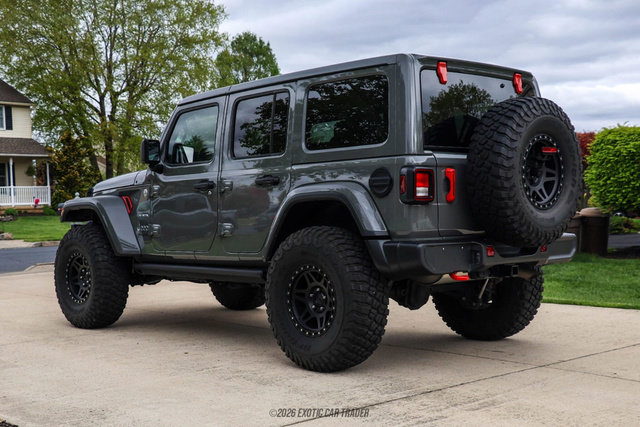Used 2022 Jeep Wrangler Unlimited Sahara w/ Cold Weather Group AWD/4WD image 6