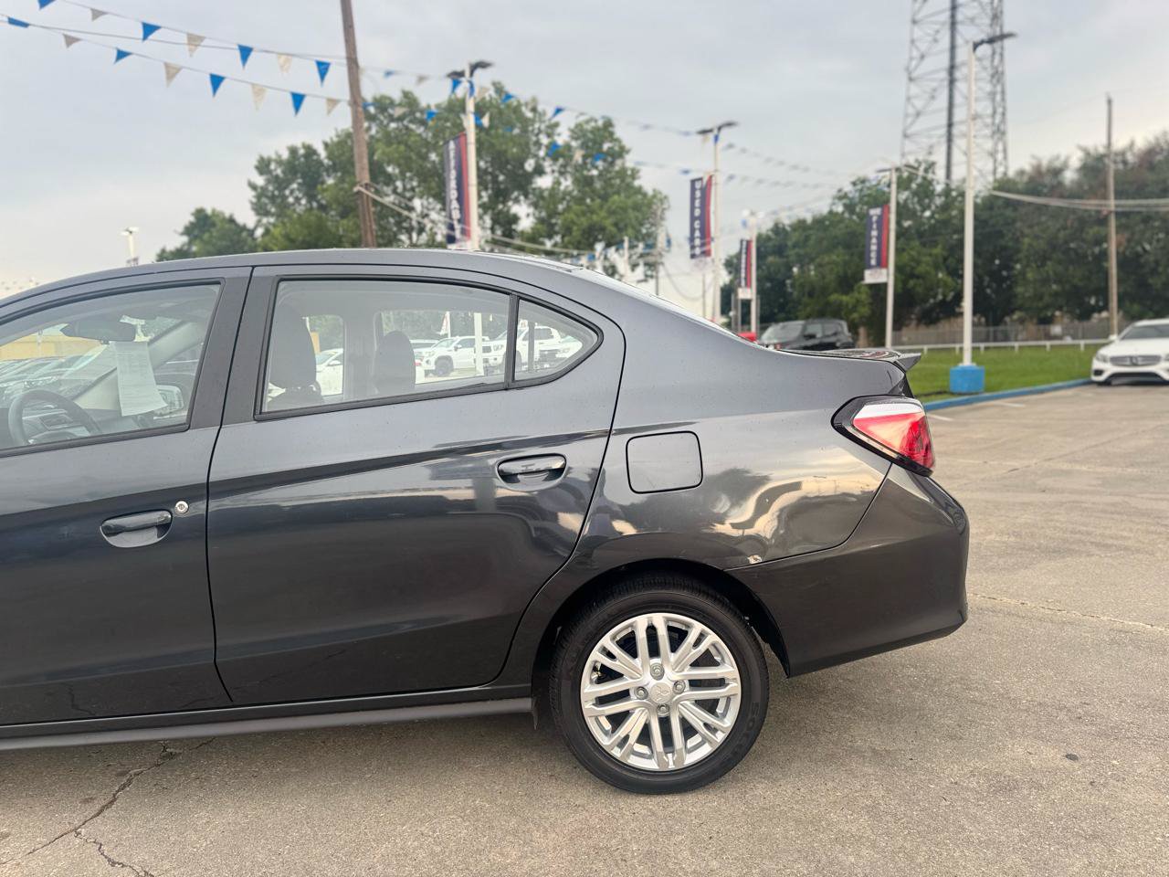 Used 2024 Mitsubishi Mirage G4 ES FWD image 17