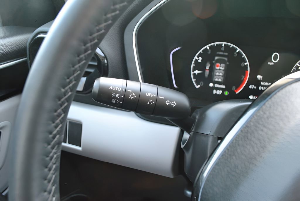 Certified 2025 Honda Pilot EX-L image 24
