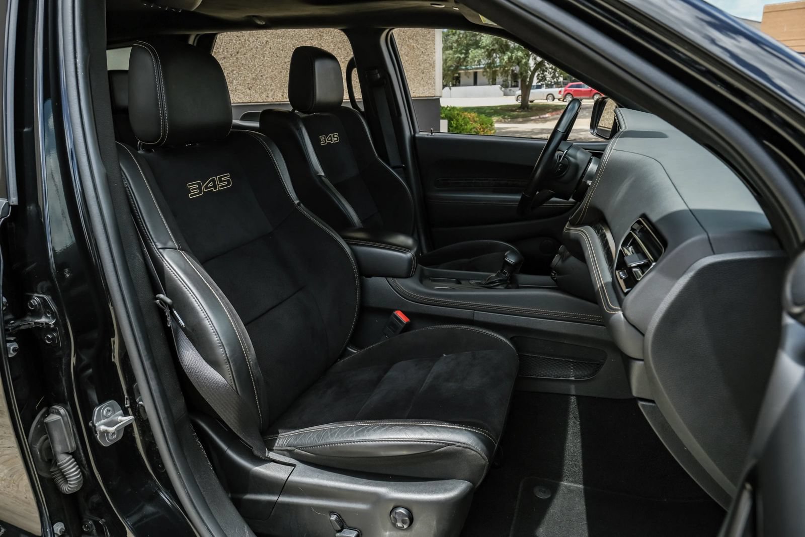 Used 2025 Dodge Durango R/T AWD/4WD image 36