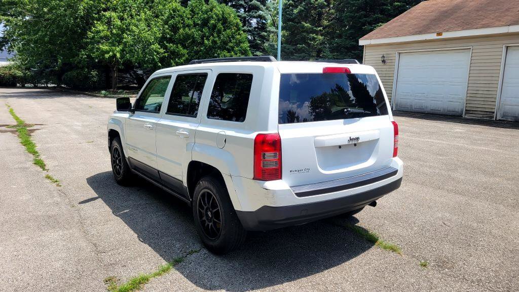 Used 2015 Jeep Patriot Sport w/ Power Value Group image 5