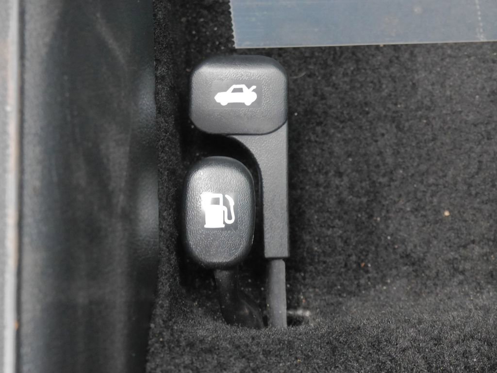 Used 2025 Kia K4 LXS image 22