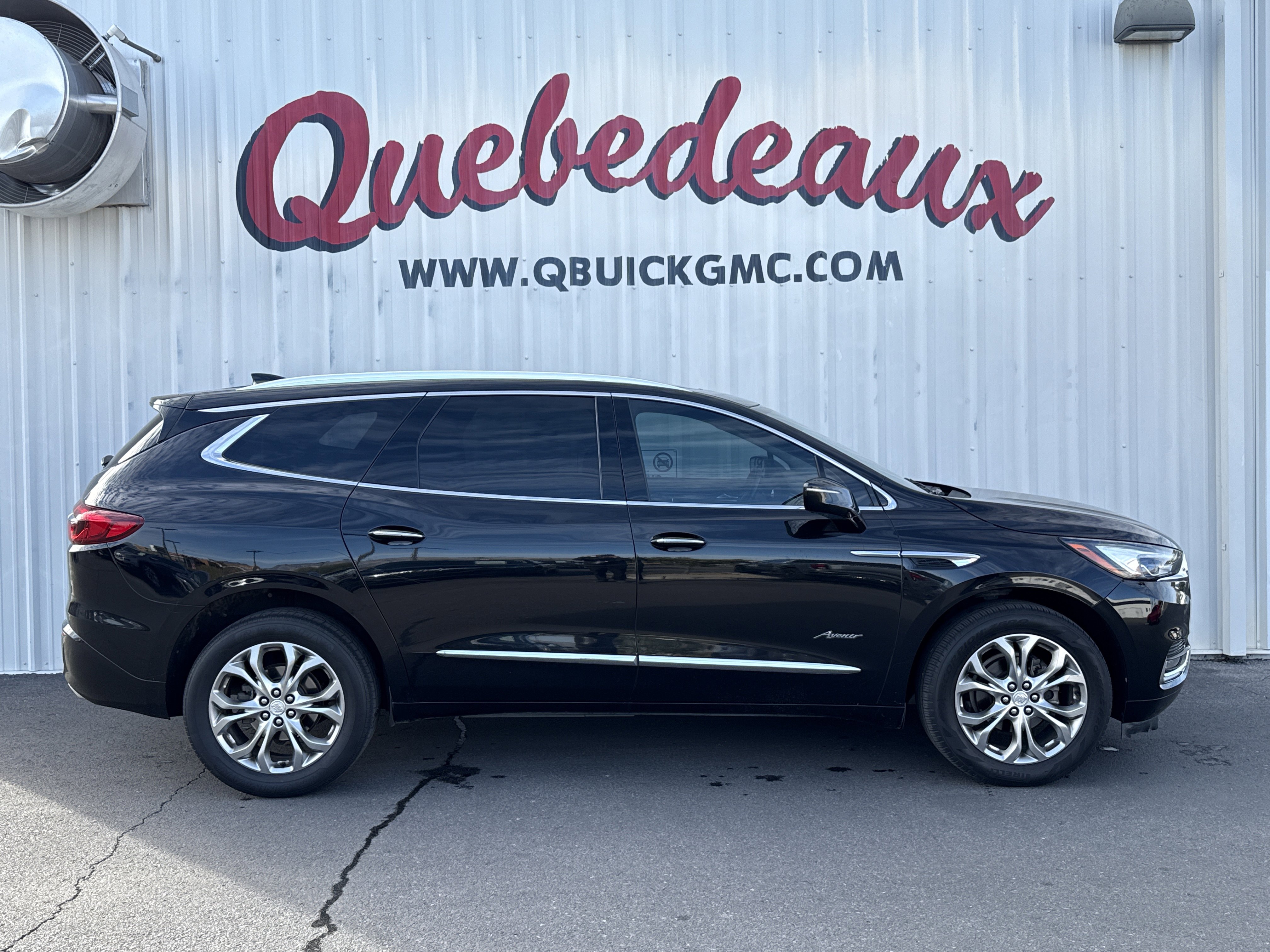 Used 2021 Buick Enclave Avenir w/ Avenir Technology Package image 30